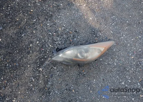 2011 Mazda Mazda3 I Sport z USA, uszkodzony, nr VIN JM1BL1UF9B1901949